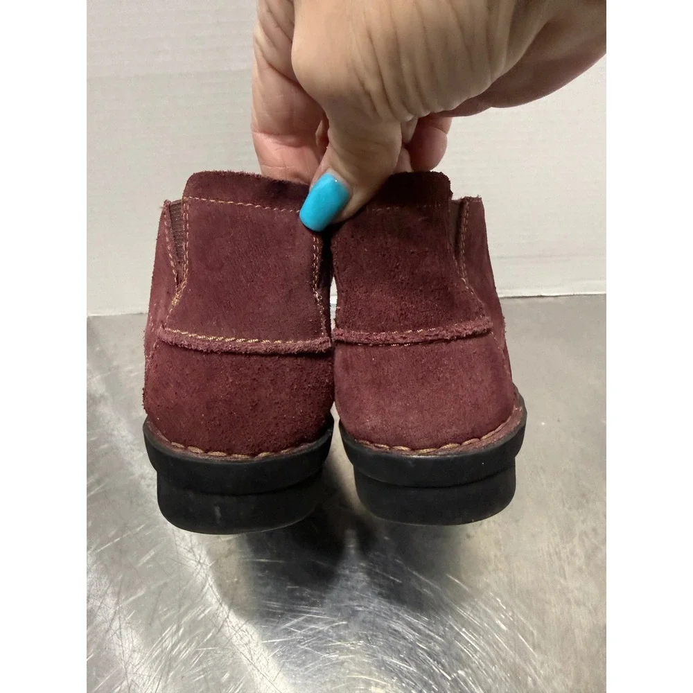 Clarks Nikki Class 8 Burgundy Suede Lace Up Chukka Ankle Boots 261047034055